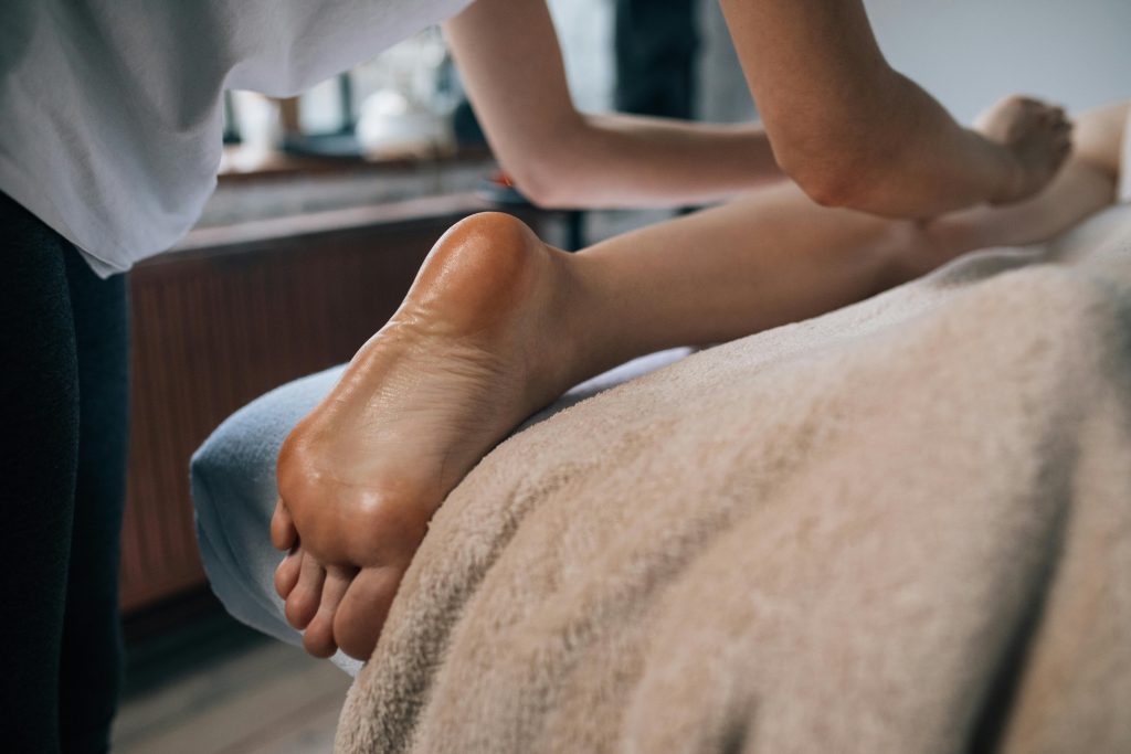 Lymphatic drainage massage