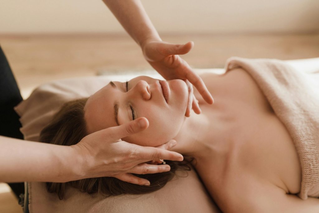 Asian health massage 